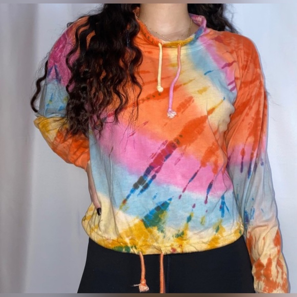 NWT Urban‎ Outfitters Colorful Tie-Dye Long Sleeve Drawstring Top Size S
